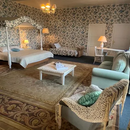 Couette-café Château De