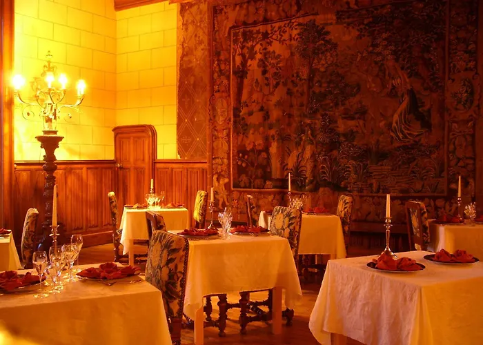 Chateau De Bed & Breakfast 3*