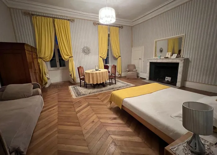 Couette-café Château De